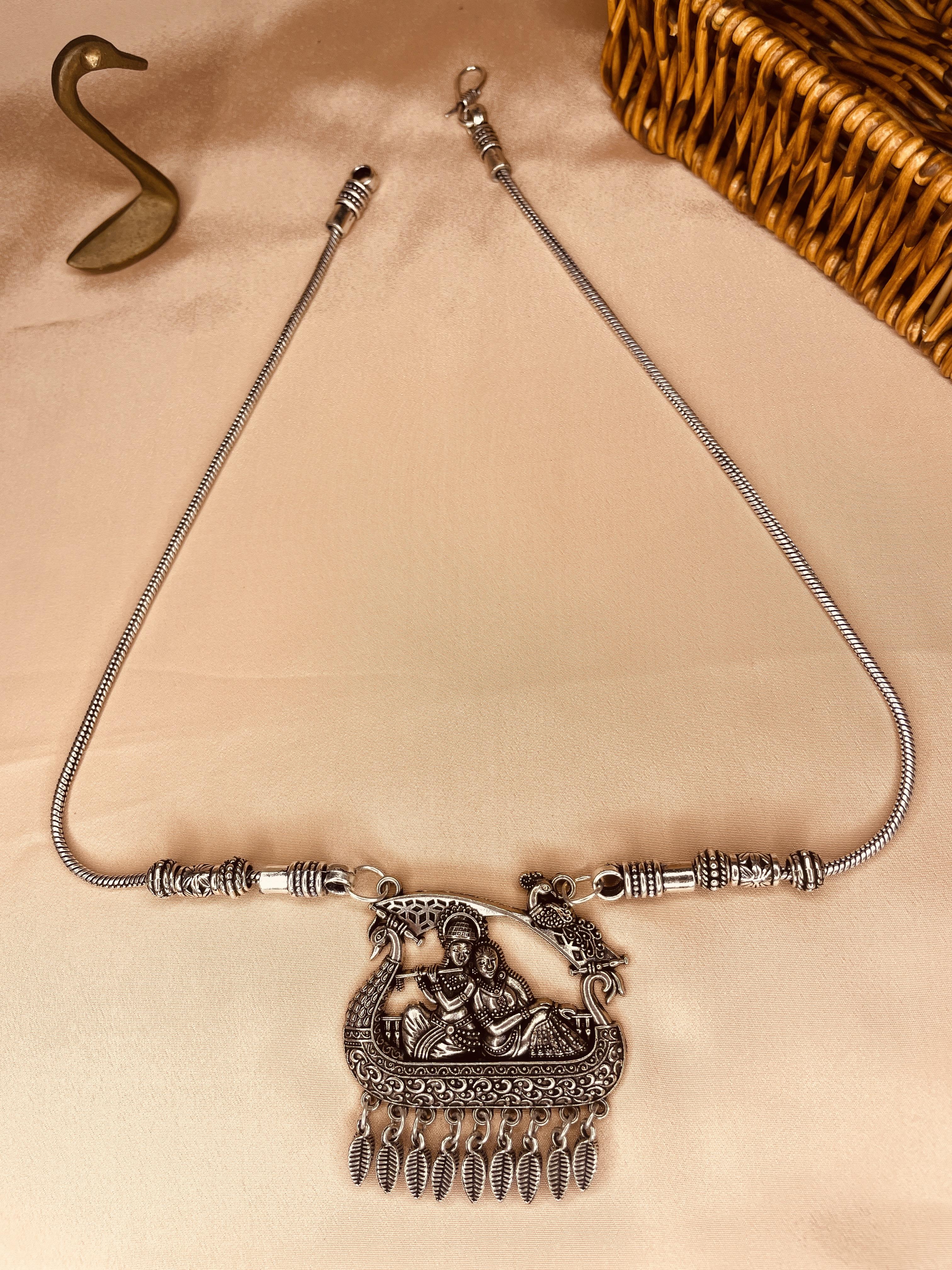 Radha Krishna Chain Pendent