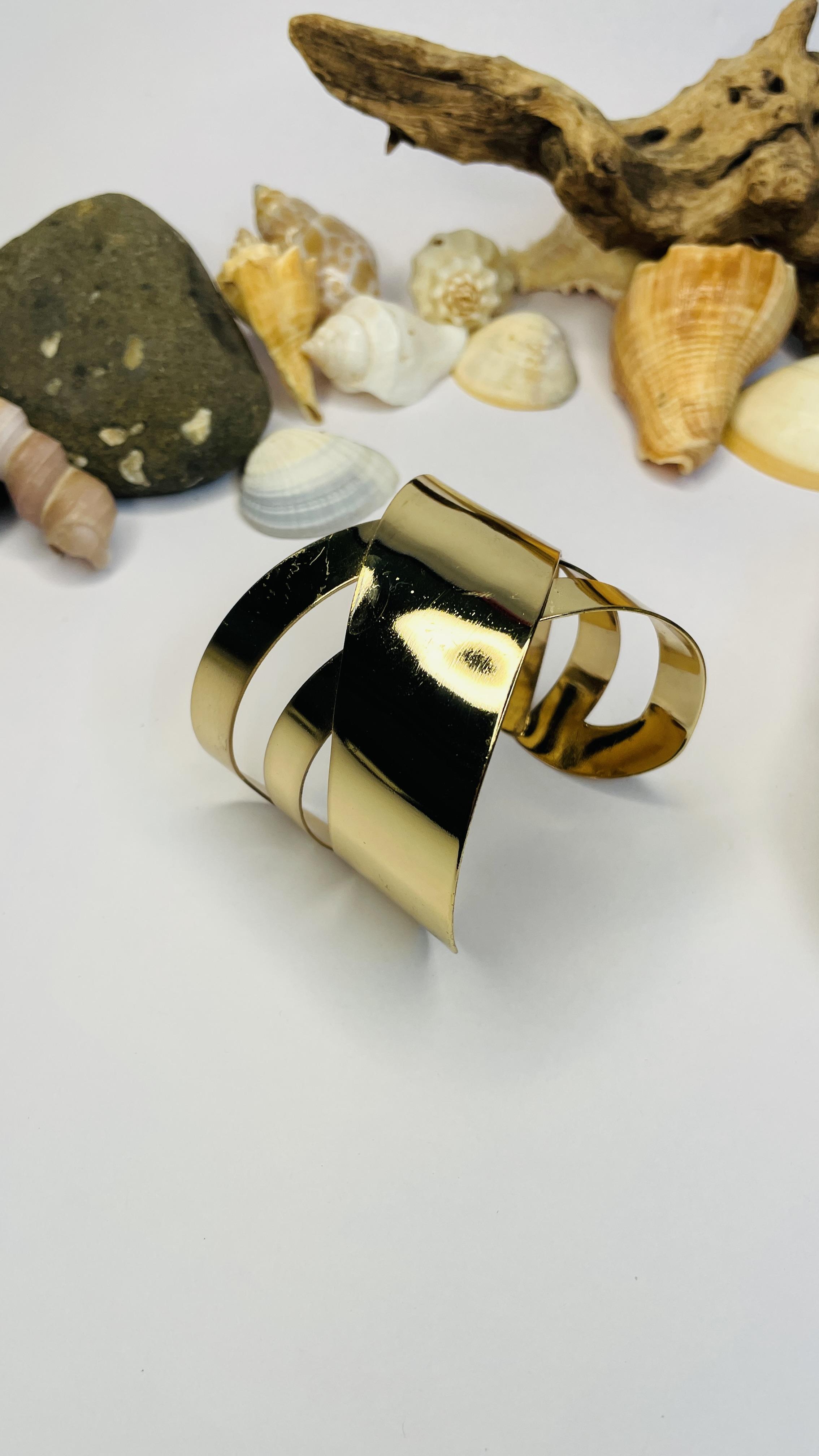 Zehra Luxe Anti-Tarnish Statement Kada